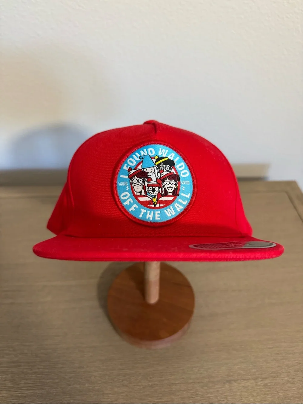 Vans x Where’s Waldo Boys Snapback Hat Red NWT